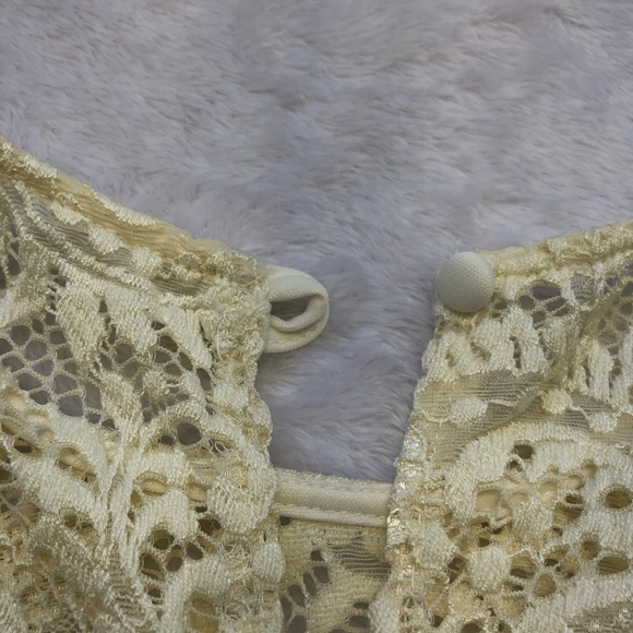 B Darling, Lace Dress, Size 5/6 - Picture 10 of 16